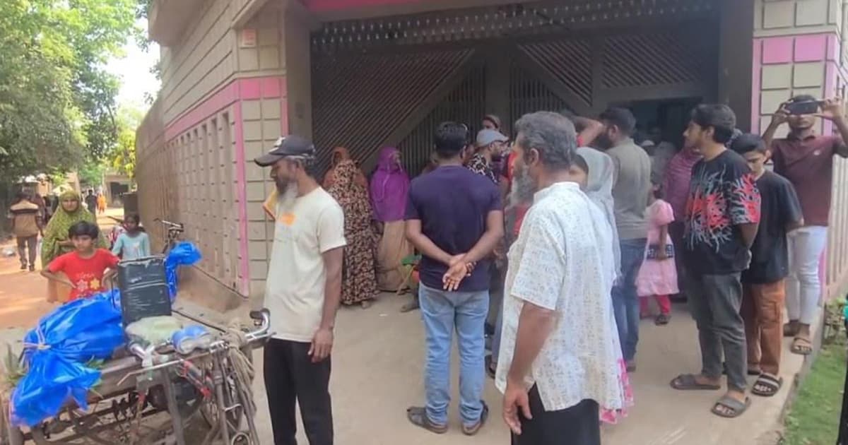 সাতক্ষীরায় একদিনে দুই জনের ঝুলন্ত মৃতদেহ উদ্ধার