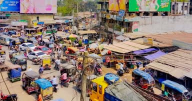 ঈদ ঘিরে বীরগঞ্জে মহাসড়কে তীব্র যানজটে চরম দুর্ভোগ