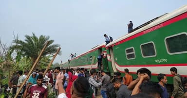 উত্তরবঙ্গের সঙ্গে ঢাকার রেল যোগাযোগ বন্ধ