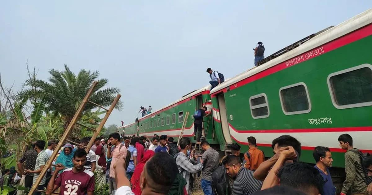 উত্তরবঙ্গের সঙ্গে ঢাকার রেল যোগাযোগ বন্ধ