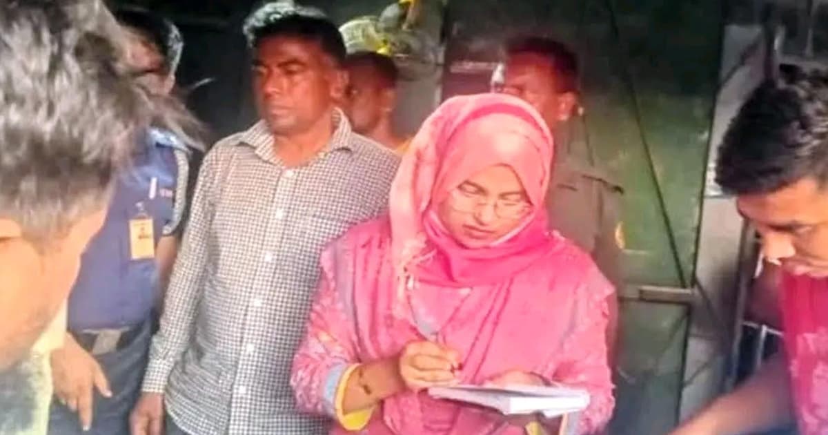 শ্যামনগরে গুদামজাত ডিজেল জব্দ ও জরিমানা