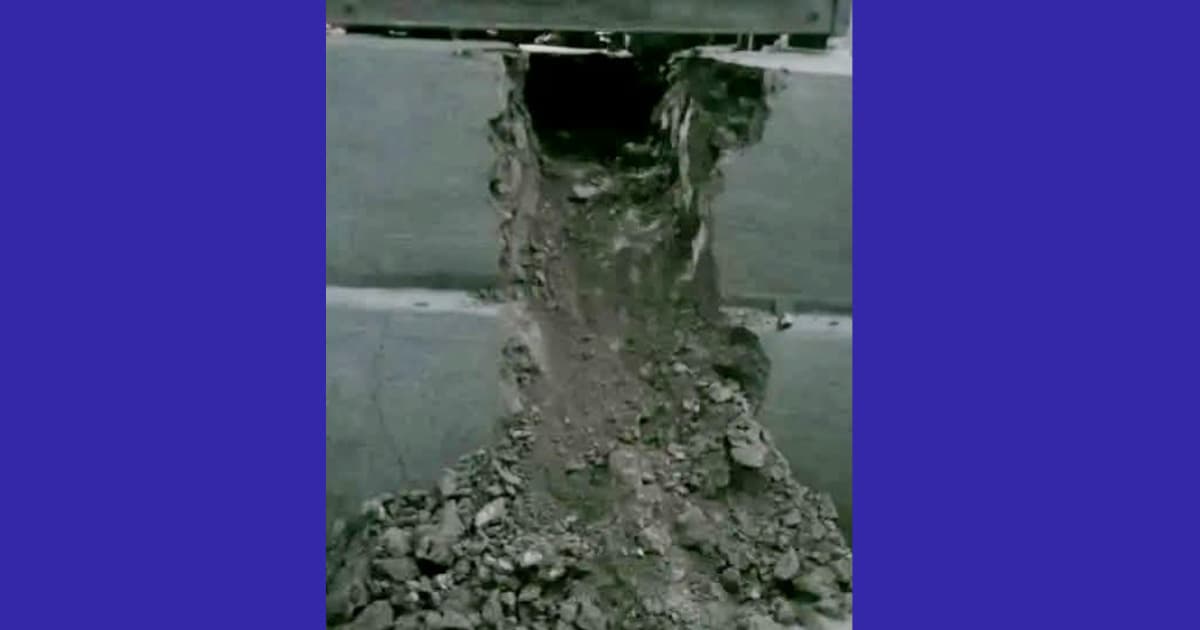 রাজাপুরে সিঁধ কেটে চুরি, নগদ টাকা ও স্বর্ণালঙ্কার লুট