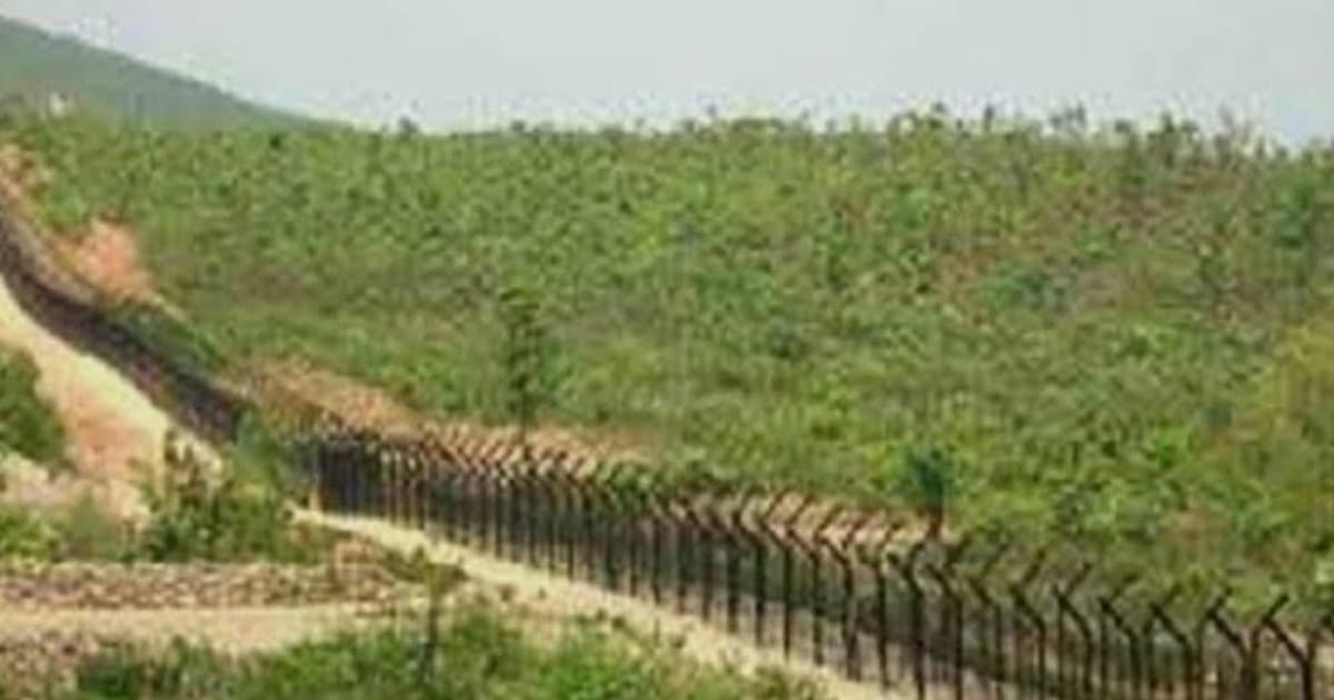 নাইক্ষ্যংছড়ি তুমব্রু সীমান্তে ত্রিমুখী সংঘর্ষ, সীমান্তজুড়ে চরম আতঙ্ক