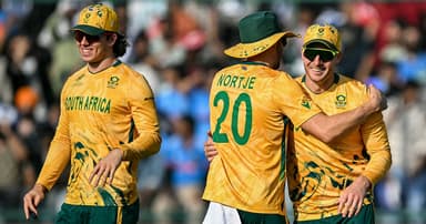 সেমিফাইনালে দক্ষিণ আফ্রিকা