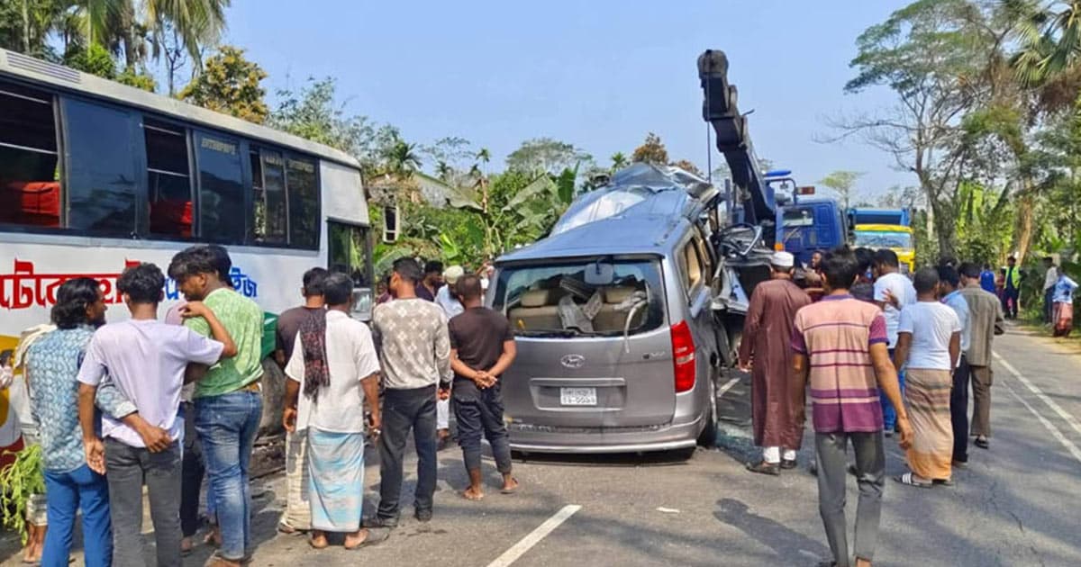 গৌরনদীতে সড়ক দুর্ঘটনায় নিহত ২, আহত ৩
