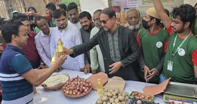 প্লাস্টিক জমা দিলেই মিলবে ‘রমজানের বাজার’