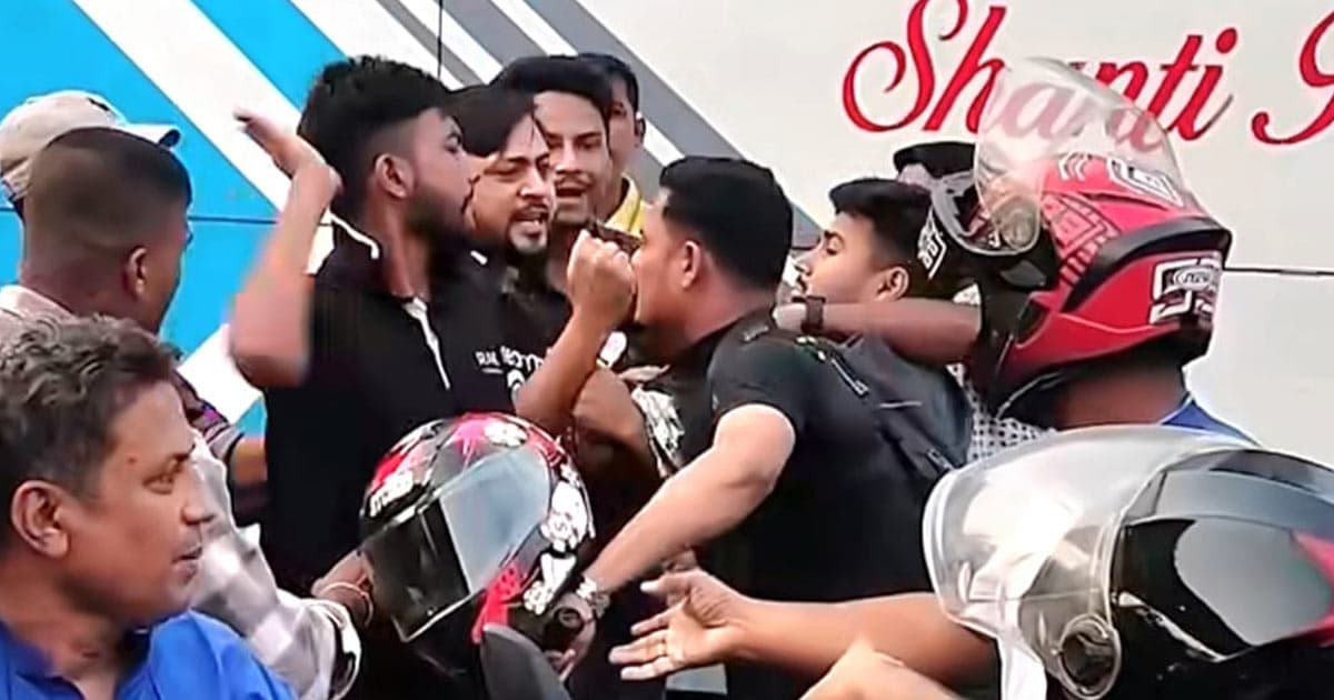 লাইন ভেঙে তেল নেওয়ার প্রতিবাদ করায় শিক্ষার্থীকে মারধরের অভিযোগ