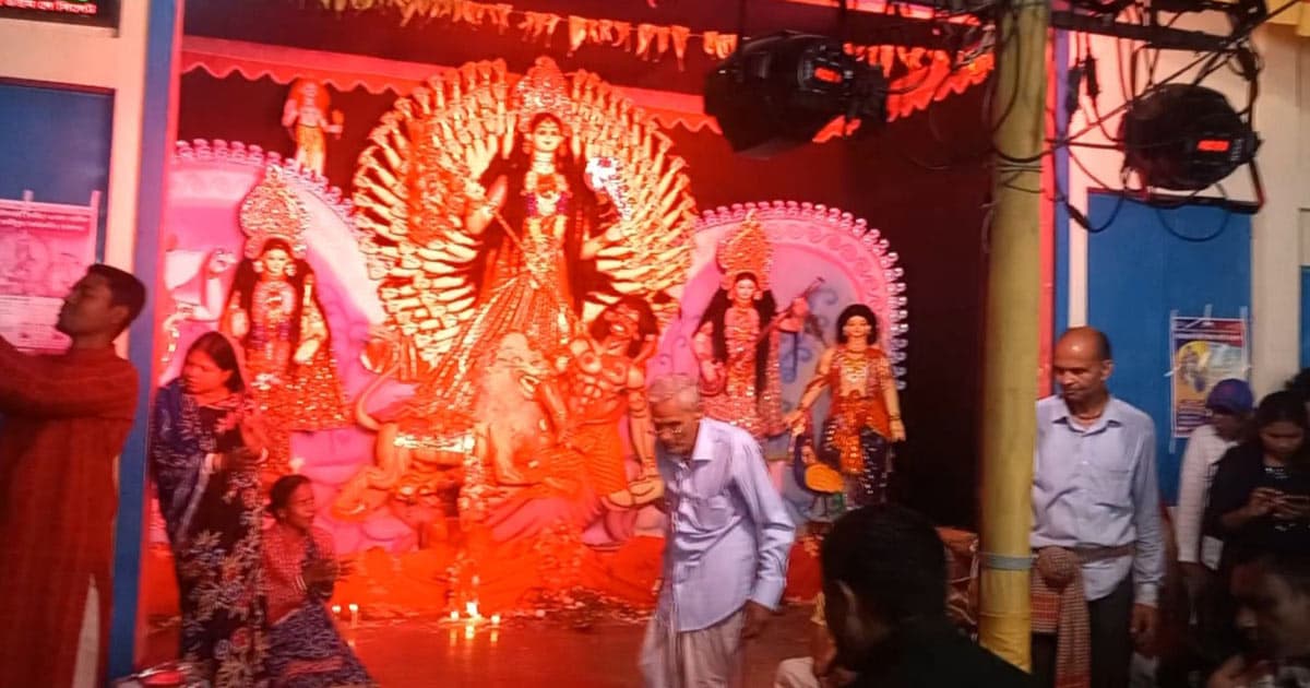 দেবীপুরে ২০ তম শতভূজা বাসন্তী পূজায় ভক্তদের ঢল