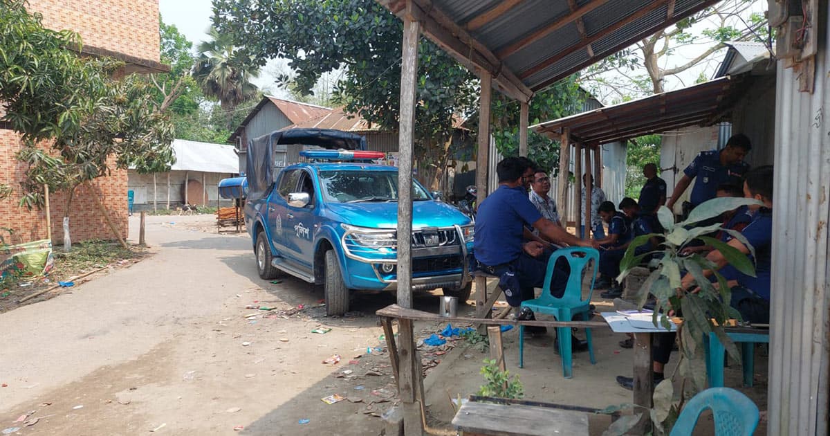 শরীয়তপুরে আধিপত্য বিস্তারে দুপক্ষের সংঘর্ষ, আহত ১০