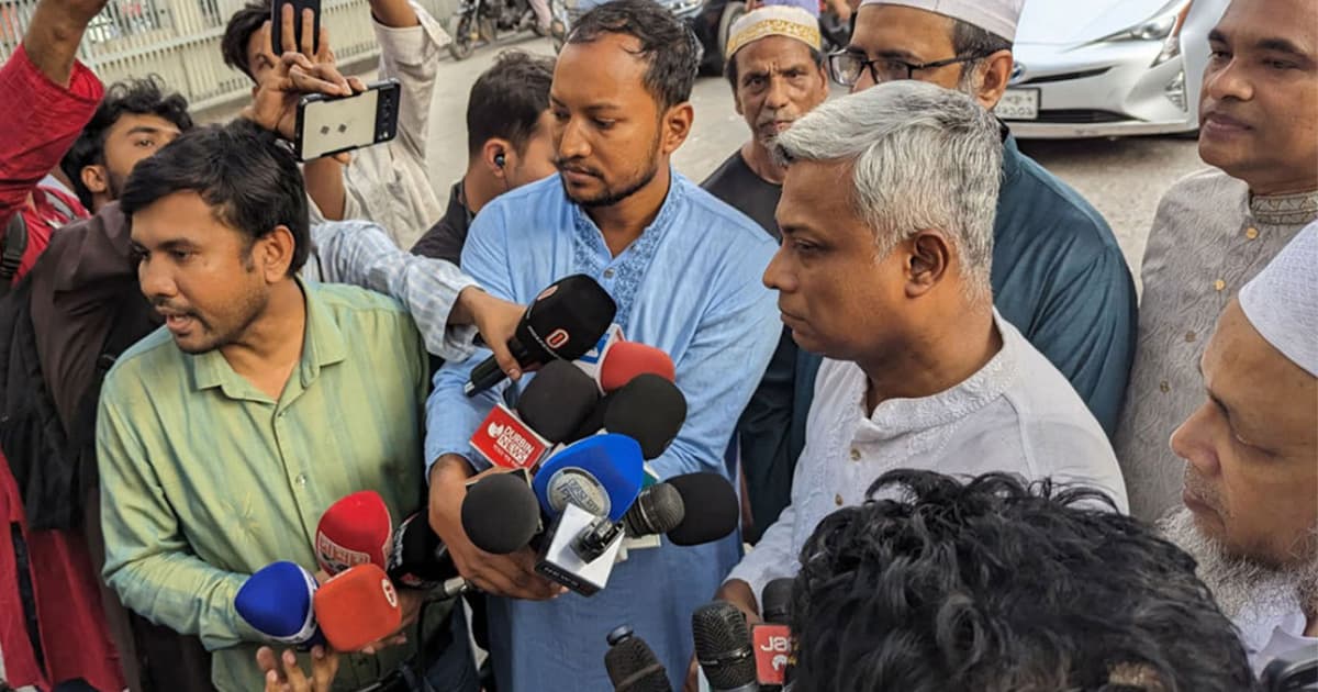 যথেষ্ট জ্বালানি তেল মজুদ আছে, রেশনিং পদ্ধতিতে বিক্রি করা হবে: প্রতিমন্ত্রী