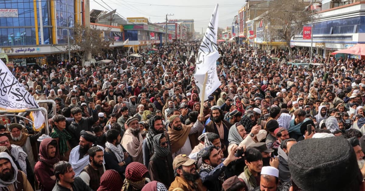 পাকিস্তানের বিরুদ্ধে আফগানদের বিক্ষোভ