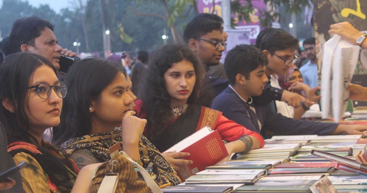 প্রাণের বইমেলায় জেগেছে স্পন্দন