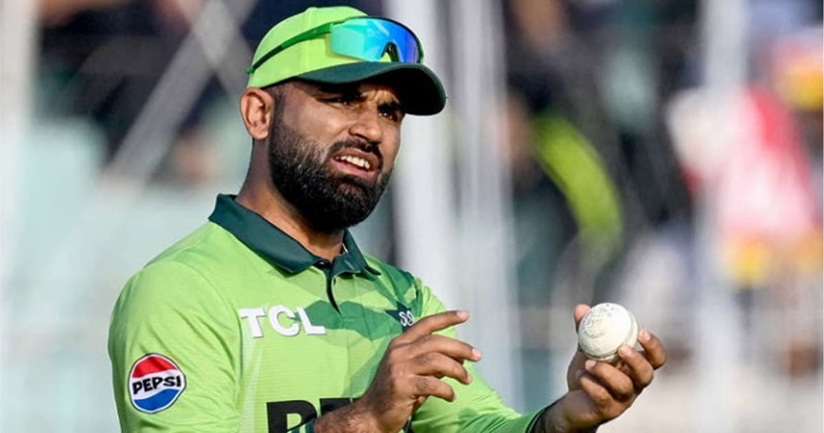 বল টেম্পারিংয়ের দায়ে দুই ম্যাচ নিষিদ্ধ ফখর