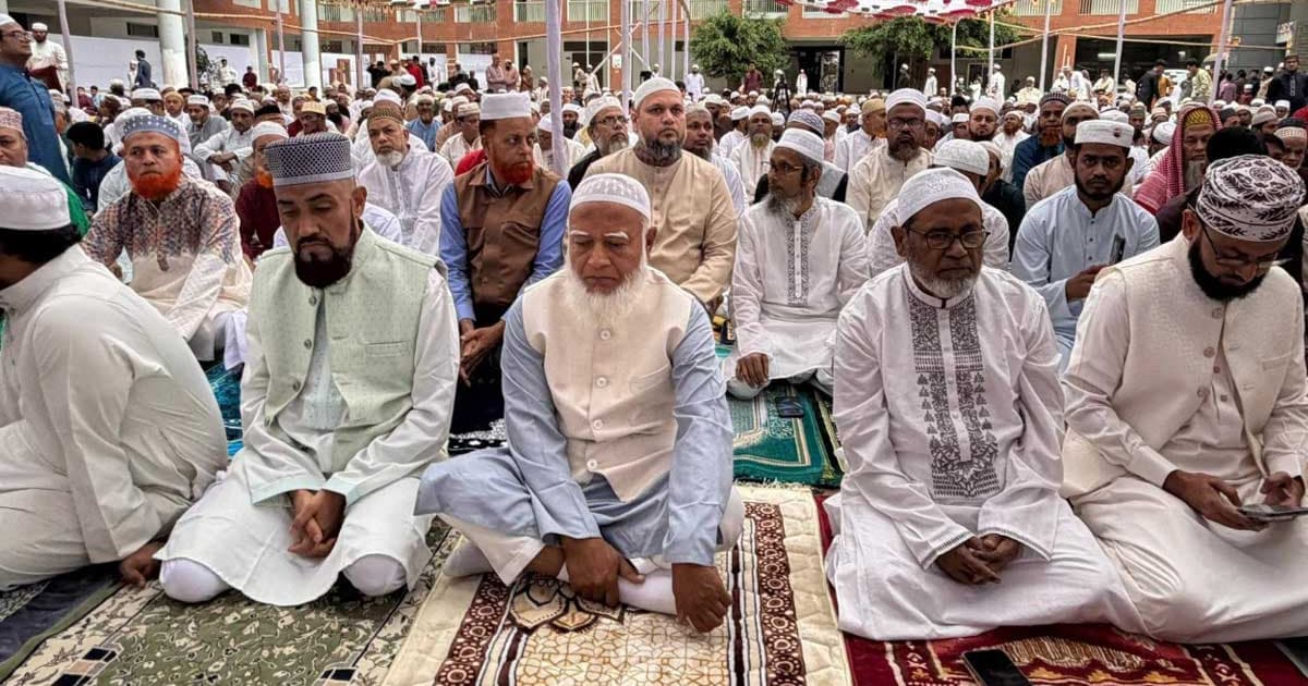 মিরপুরে ঈদের নামাজ আদায় করলেন বিরোধী দলীয় নেতা