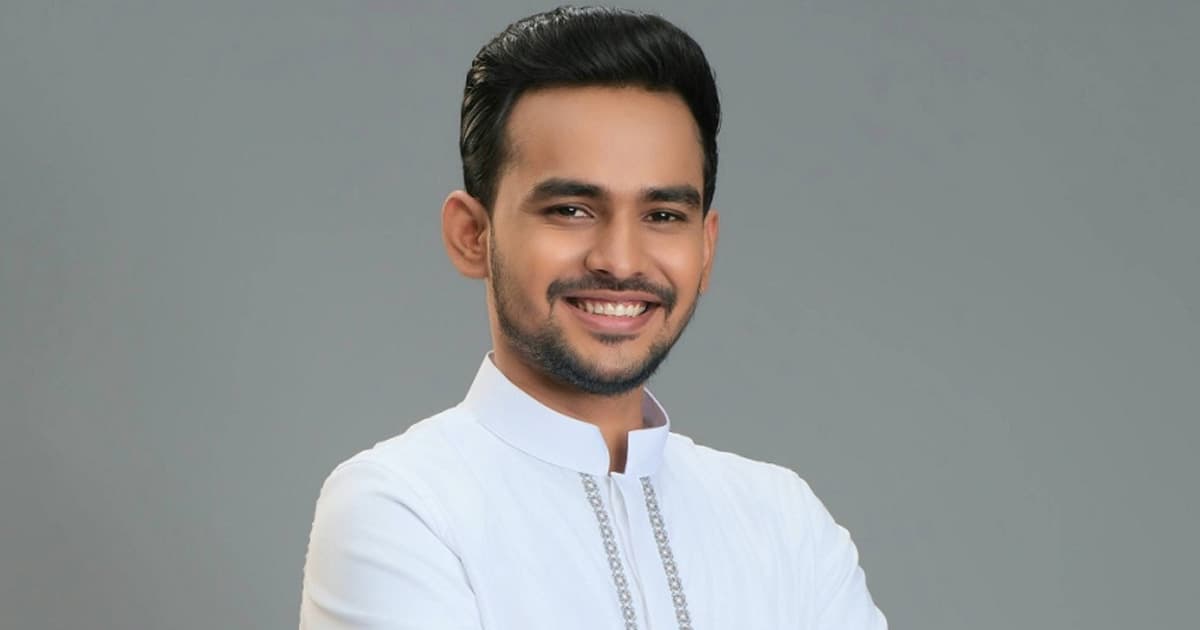 জরুরি সংবাদ সম্মেলন ডেকেছেন আসিফ মাহমুদ