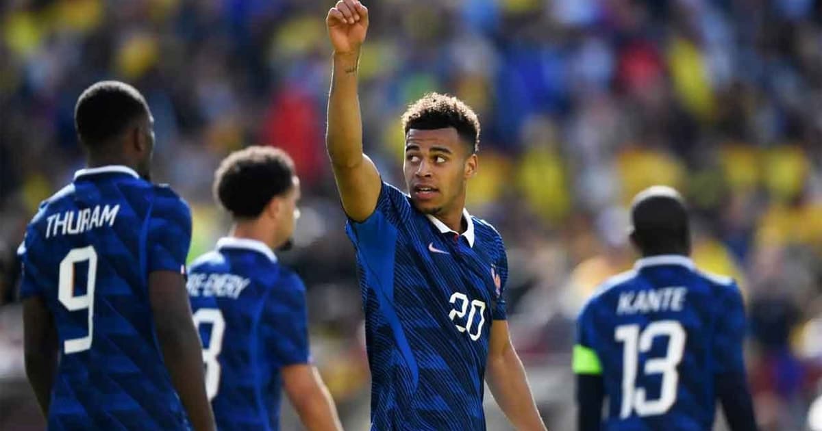 পুরো একাদশ বদলে দিয়েও ফ্রান্সের জয়