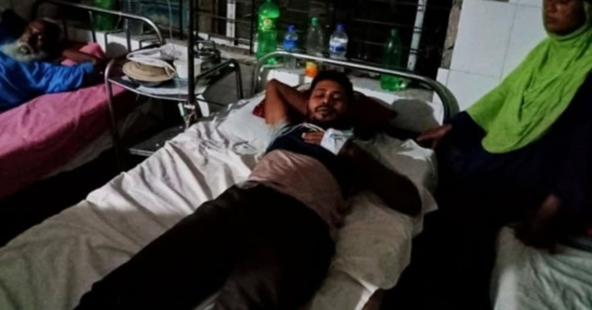 কেন্দুয়ায় দু’পক্ষের সংঘর্ষ, আহত ৭