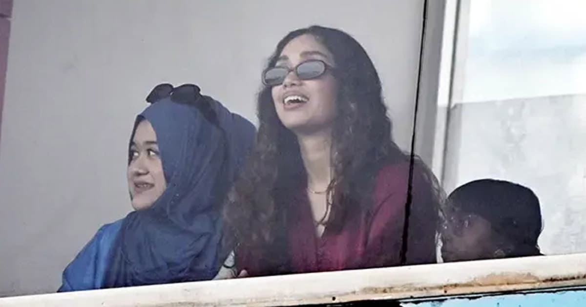 বাংলাদেশের খেলা দেখতে মাঠে জাইমা রহমান