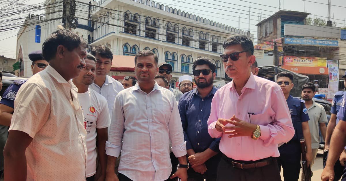 ঈদযাত্রায় জ্বালানি নিশ্চিতে মাঠে মন্ত্রী