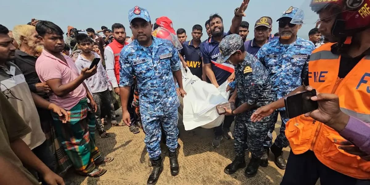 পদ্মাপাড়ে বাড়ছে স্বজনদের আহাজারি