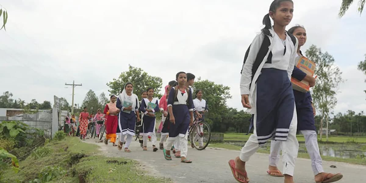 দীর্ঘ ছুটি শেষে আজ খুলছে সব শিক্ষাপ্রতিষ্ঠান