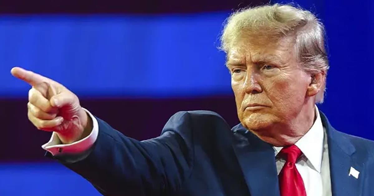 কাতারে হামলা হলে ইরানের গ্যাসক্ষেত্র ধ্বংসের হুমকি ট্রাম্পের