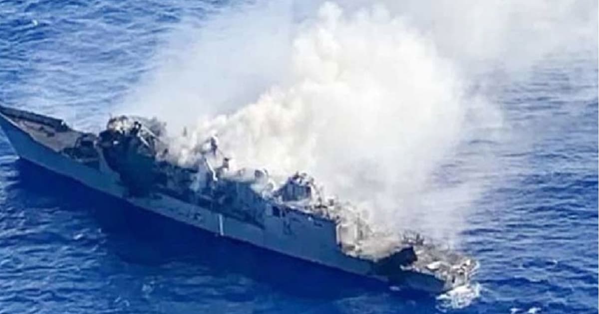 যুক্তরাষ্ট্রের হামলায় ইরানি যুদ্ধজাহাজের মোট ১০৪ ক্রুর নিহত: ইরান