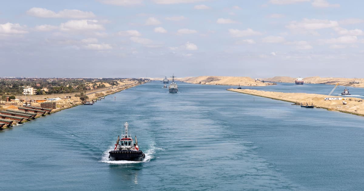 ইরান যুদ্ধে জড়াল হুথিরা, সুয়েজ খাল অচলের হুমকি