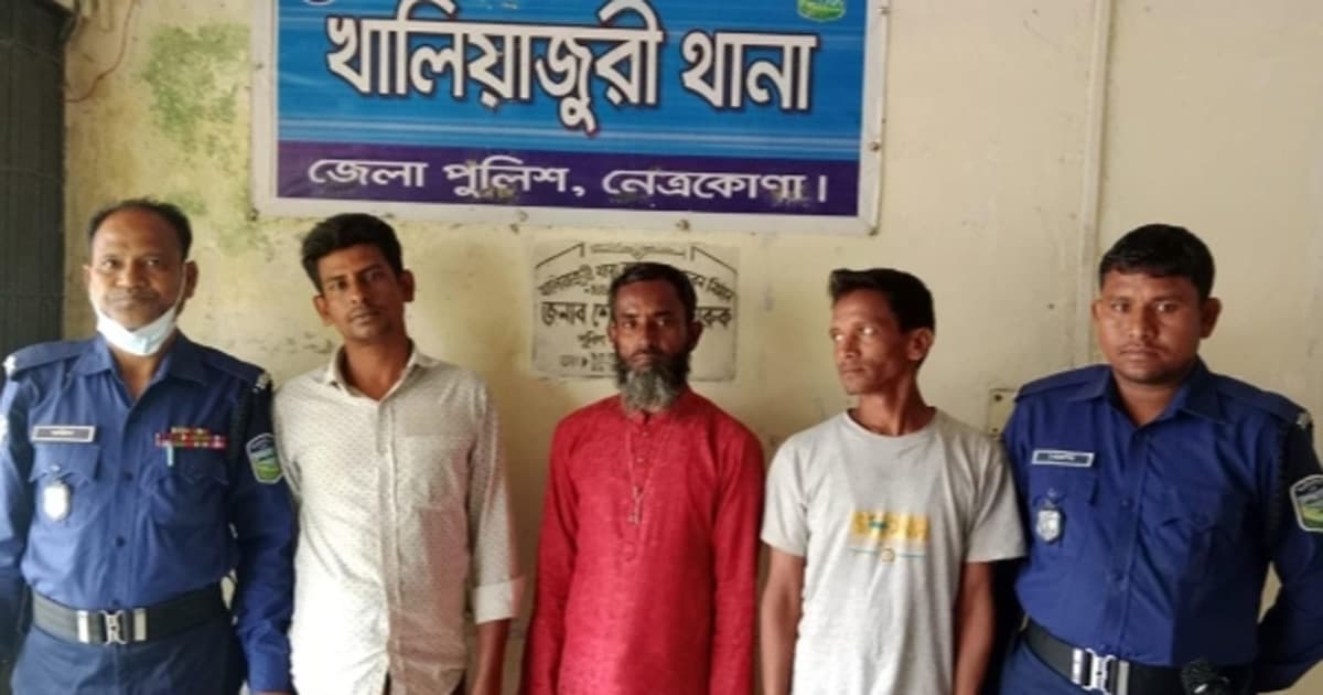 খালিয়াজুরীতে ইয়াবাসহ তিন মাদক কারবারি আটক