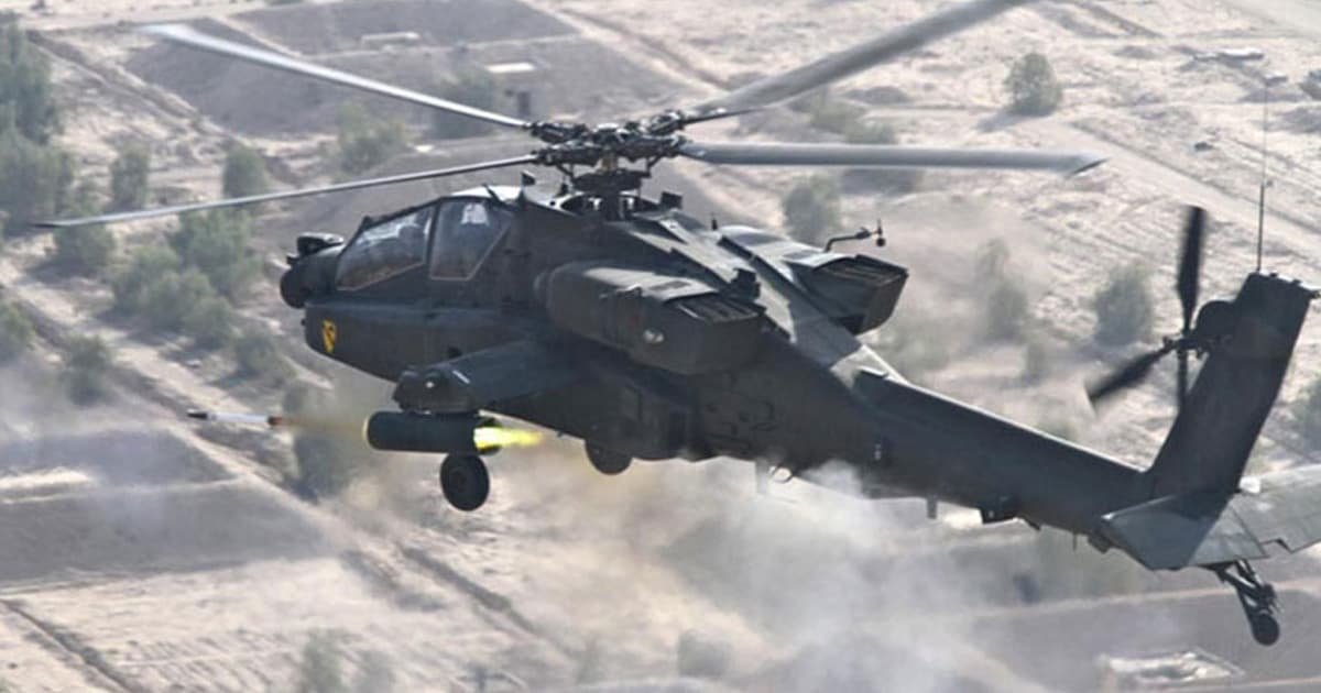 কাতারের সামরিক বাহিনীর হেলিকপ্টার বিধ্বস্ত