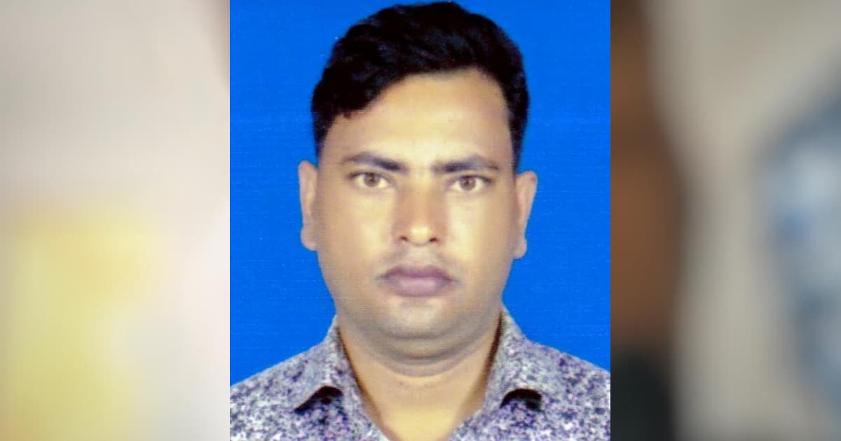 নারীর সঙ্গে পাম্প অপারেটরের অন্তরঙ্গ ভিডিও ভাইরাল
