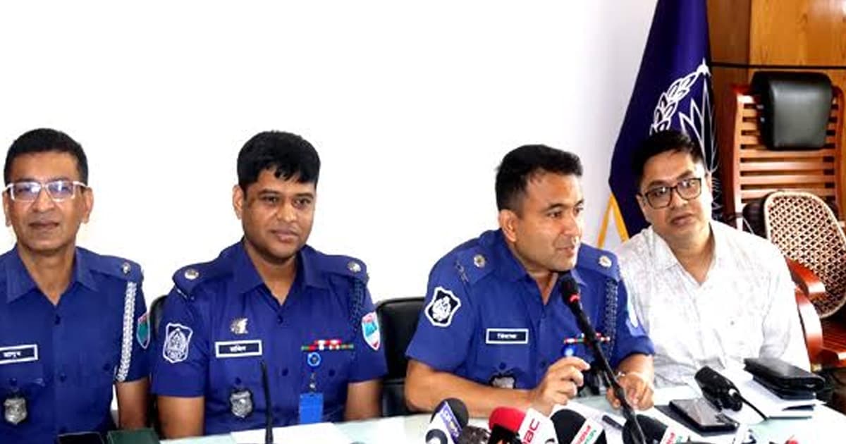 হীরা খাতুনের অভিযোগ ভিত্তিহীন, পাল্টা সংবাদ সম্মেলন পুলিশের