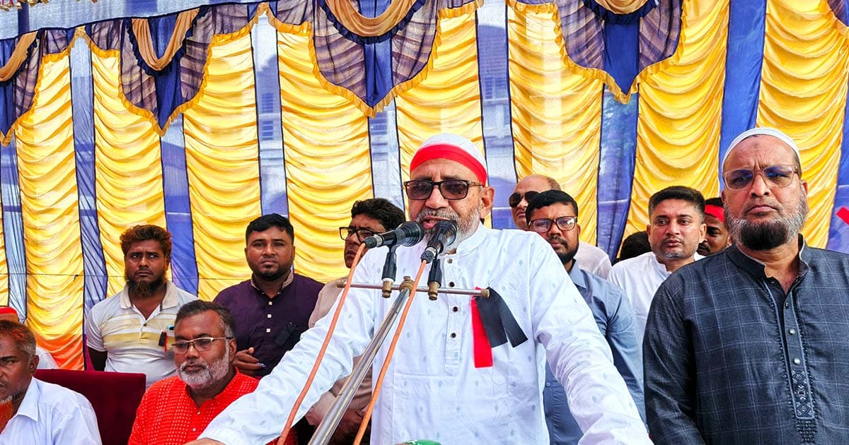 স্বৈরাচার ফিরে এলে বাঁচার পথ থাকবে না : হুইপ আখতারুজ্জামান মিয়া