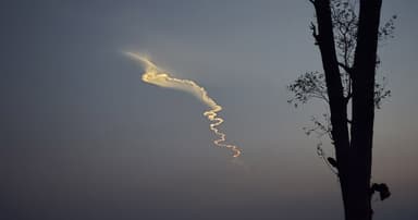 বরগুনার আকাশে রহস্যময় আলো, কৌতুহল