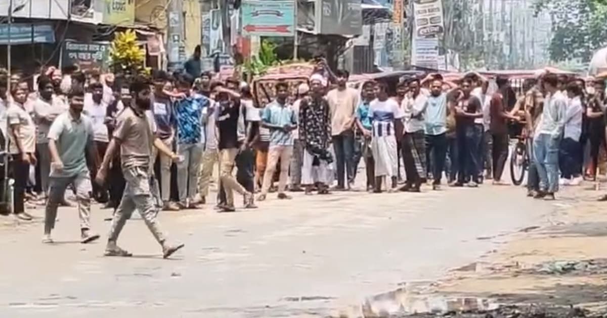 রক্তাক্ত ডুয়েট: ছাত্রদল-ছাত্রশিবিরের পাল্টাপাল্টি অভিযোগ