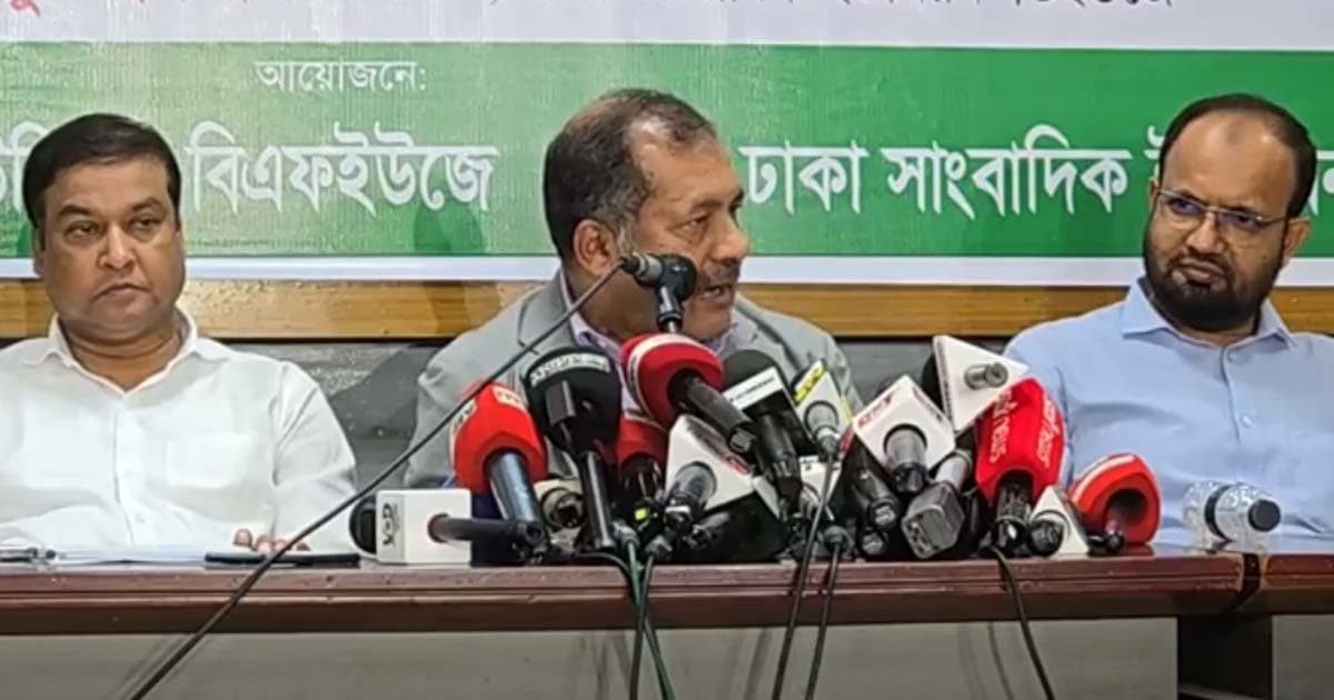 তথ্যকে ‘মনের মাধুরি’ মিশিয়ে প্রকাশ মোকাবিলাই বড় চ্যালেঞ্জ: তথ্যমন্ত্রী