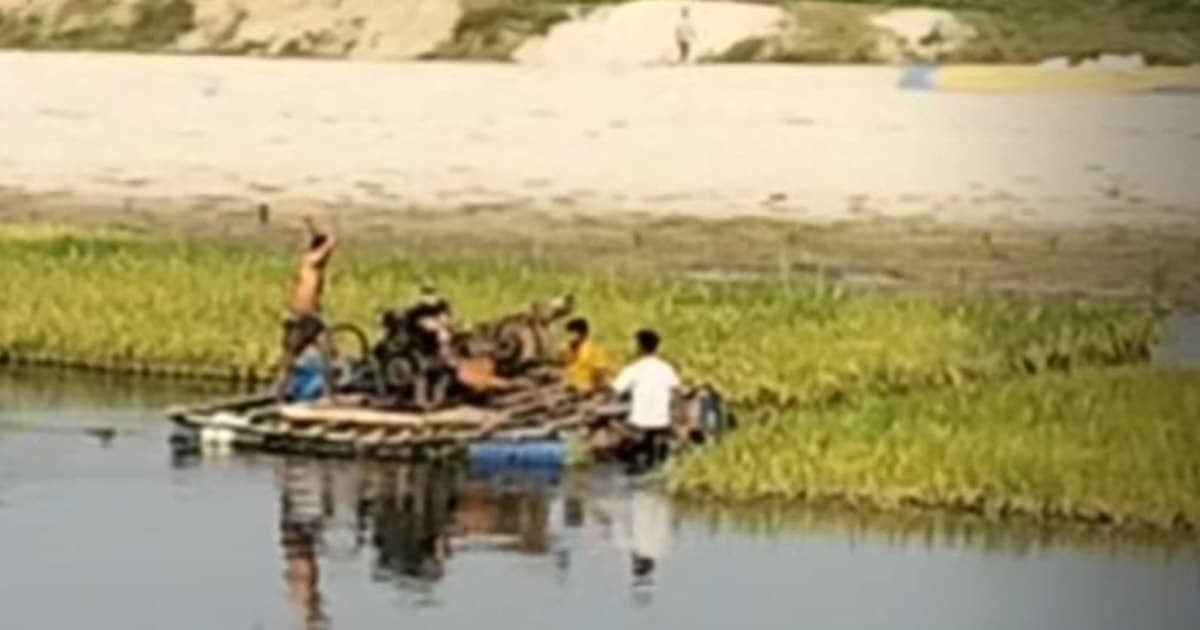 লালমনিরহাটের পাটগ্রামে ৩টি ‘ড্রেজার মেশিন’ ধ্বংস