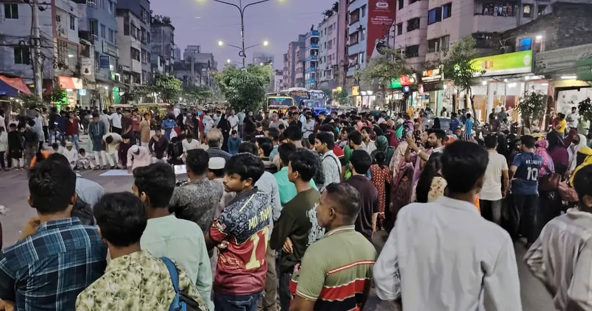 বিচারের দাবিতে কালশী সড়ক অবরোধ, যান চলাচল বন্ধ
