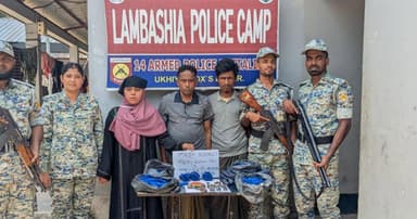 রোহিঙ্গা ক্যাম্পে ইয়াবা ও পিস্তলসহ আটক ৩