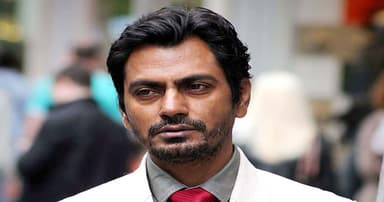 রাস্তায় কাঁদতেন নওয়াজদ্দিন সিদ্দিকি