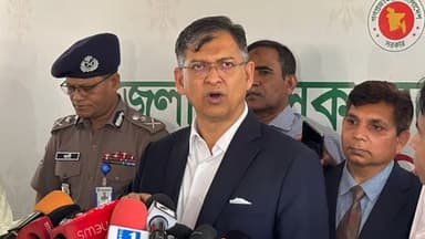 বিজিবিকে সর্বোচ্চ সতর্ক থাকার নির্দেশ স্বরাষ্ট্রমন্ত্রীর