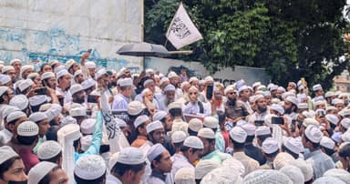 ব্রাহ্মণবাড়িয়ায় পশ্চিমবঙ্গে মুসলিম নির্যাতন বন্ধের দাবিতে হেফাজতের মিছিল