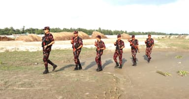 কুড়িগ্রাম সীমান্তে বিজিবির সর্বোচ্চ সতর্কতা