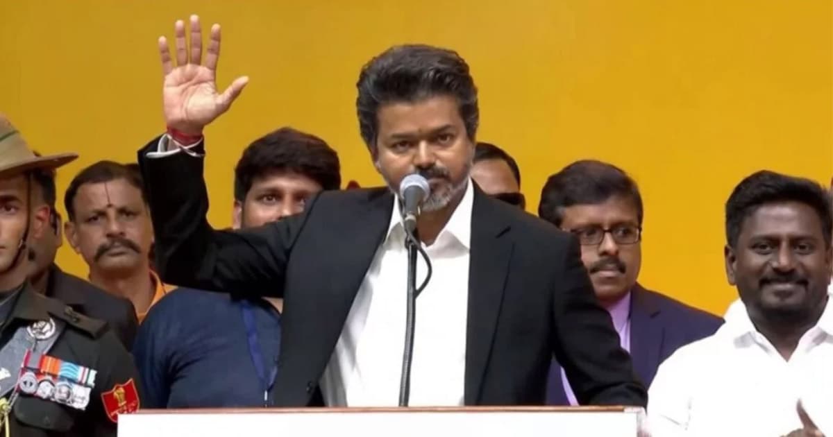 মুখ্যমন্ত্রী হয়েই বিনামূল্যে বিদ্যুৎ, নারী সুরক্ষা বাহিনী বানাতে আদেশ বিজয়ের