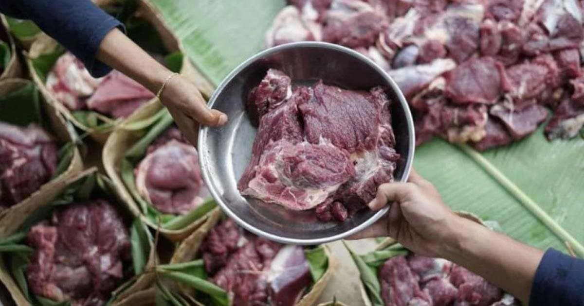 বরিশালে কোরবানির মাংসের ভিন্ন বাজার