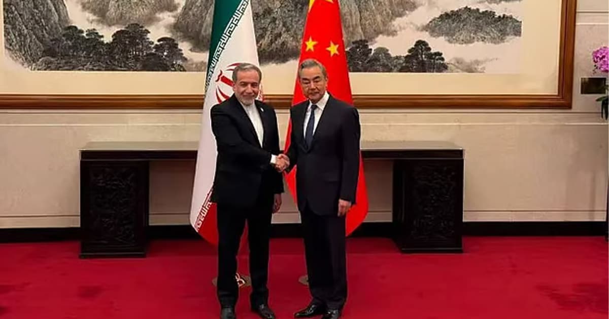 যুক্তরাষ্ট্রের সঙ্গে ‘ন্যায্য ও পূর্ণাঙ্গ’ চুক্তিই গ্রহণ করবে ইরান: আরাগচি