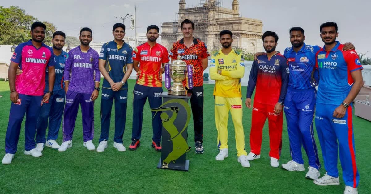 আইপিএল প্লে-অফের দৌড়ে কার কী সমীকরণ