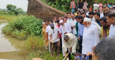 গাজীপুরে খাল খননে অনিয়ম রোধে সতর্কতা এমপি বাচ্চুর