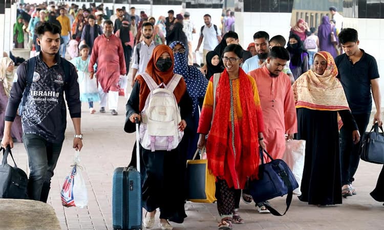 টানা ছুটি শেষে সোমবার খুলছে অফিস
