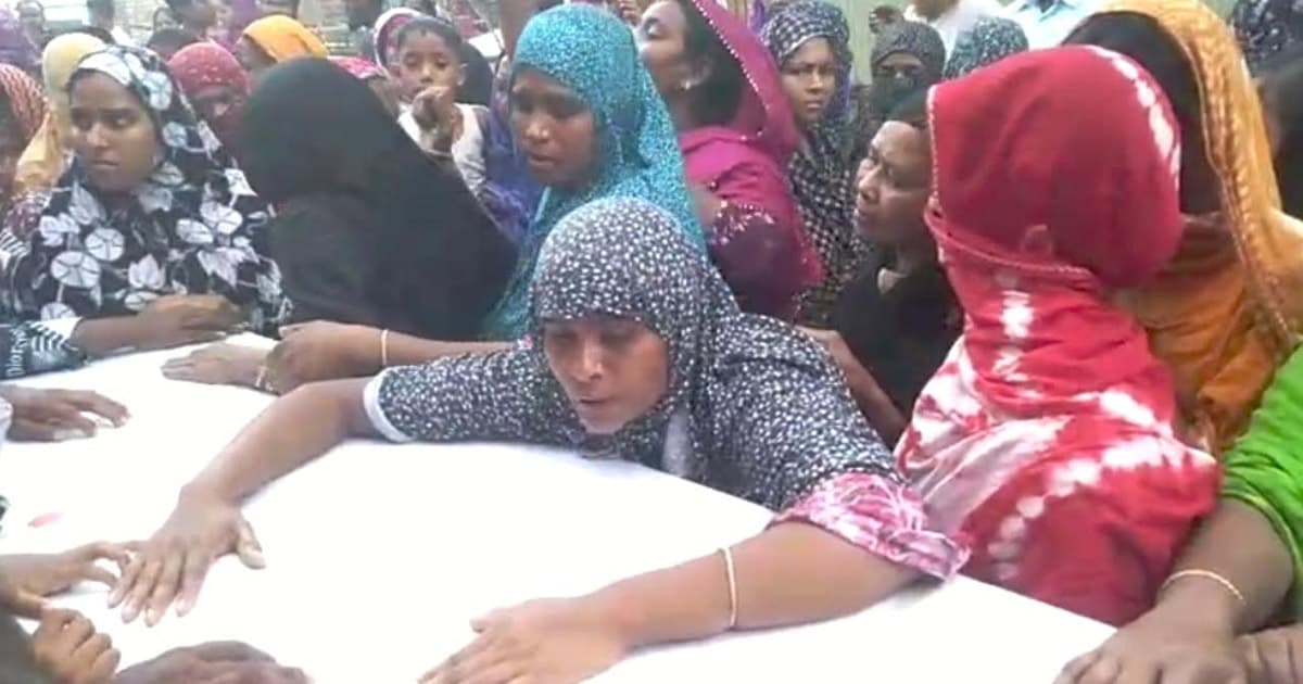 মালয়েশিয়ায় নিহত নজরুলের দেশে দাফন সম্পন্ন